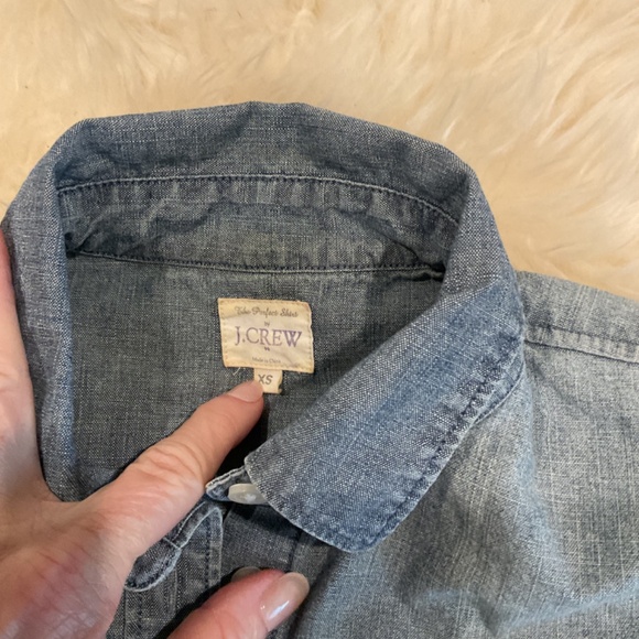 J Crew Factory Size XS Jean Shirt - Picture 3 of 6